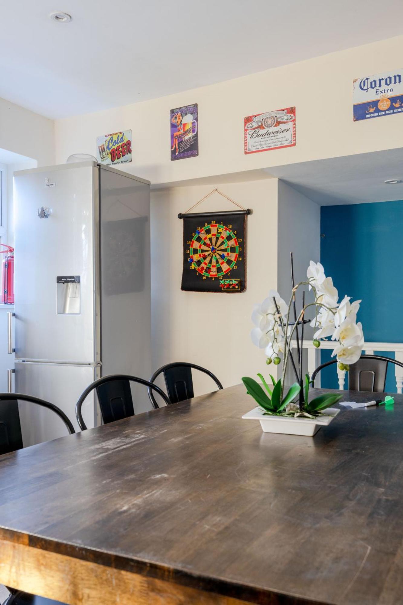 Big House Close To Metro Underground - Sleeps Up To 13 Pensión Londres